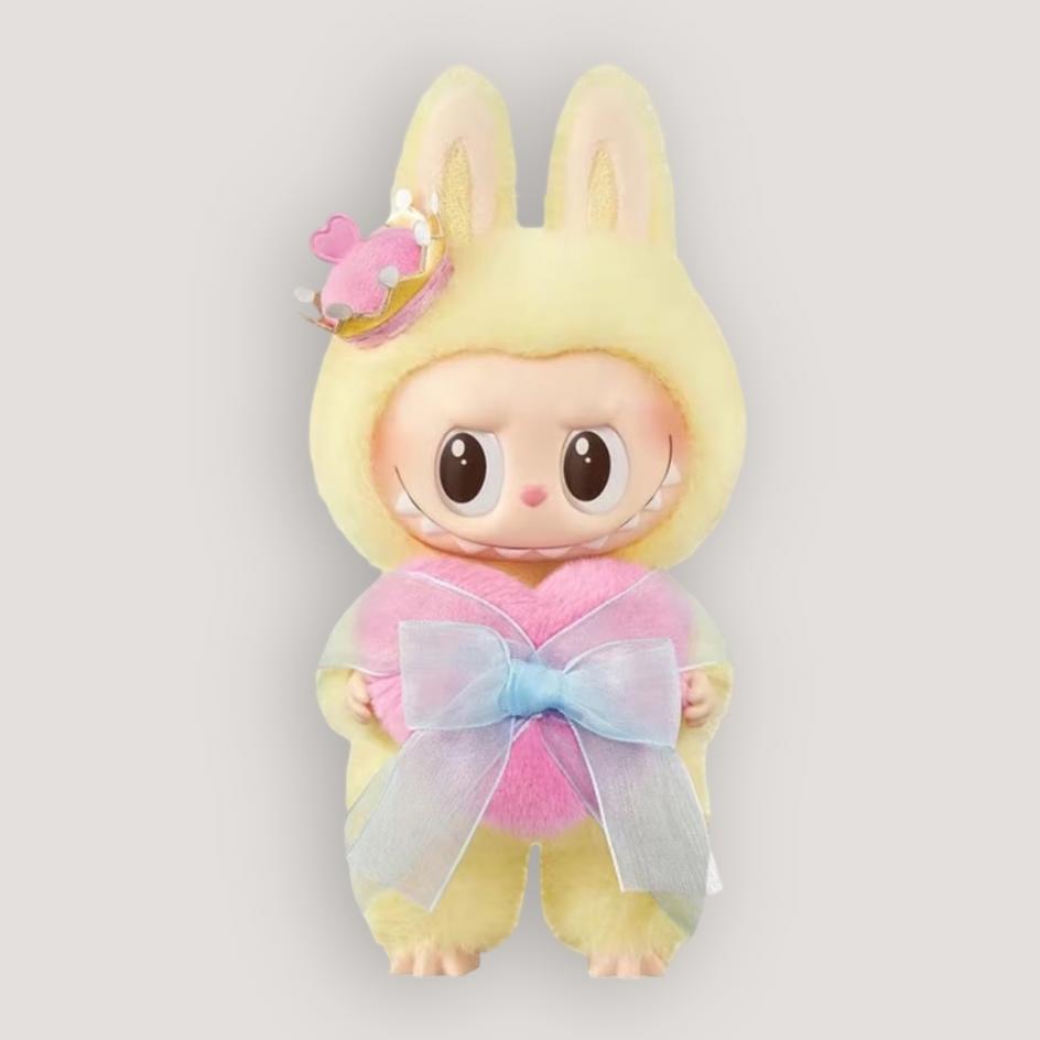 Фигурка Labubu Queen 