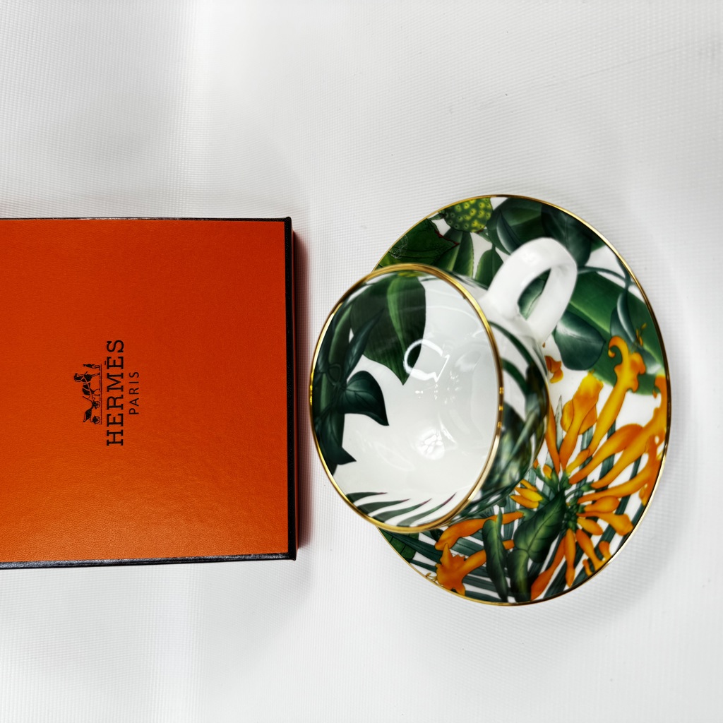 Кофейная пара Passifolia из фарфора с золотой отводкой
