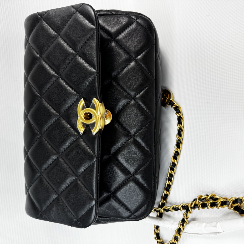 Сумка-кроссбоди CC Coin and Pearls Flap