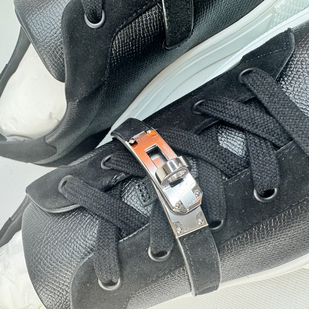Кеды Day Sneaker Noir из телячьей кожи пряжка Kelly с палладиевым покрытием