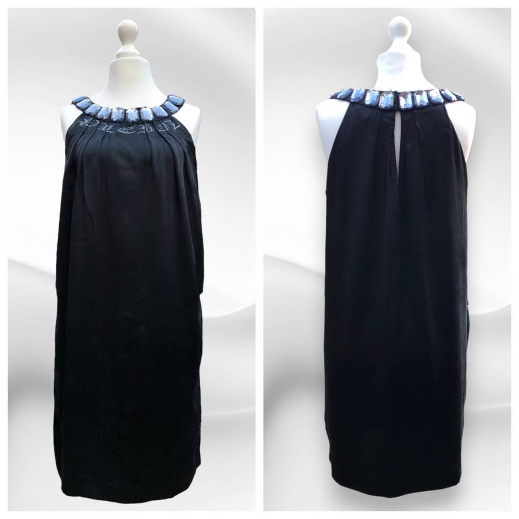 Платье шелковое