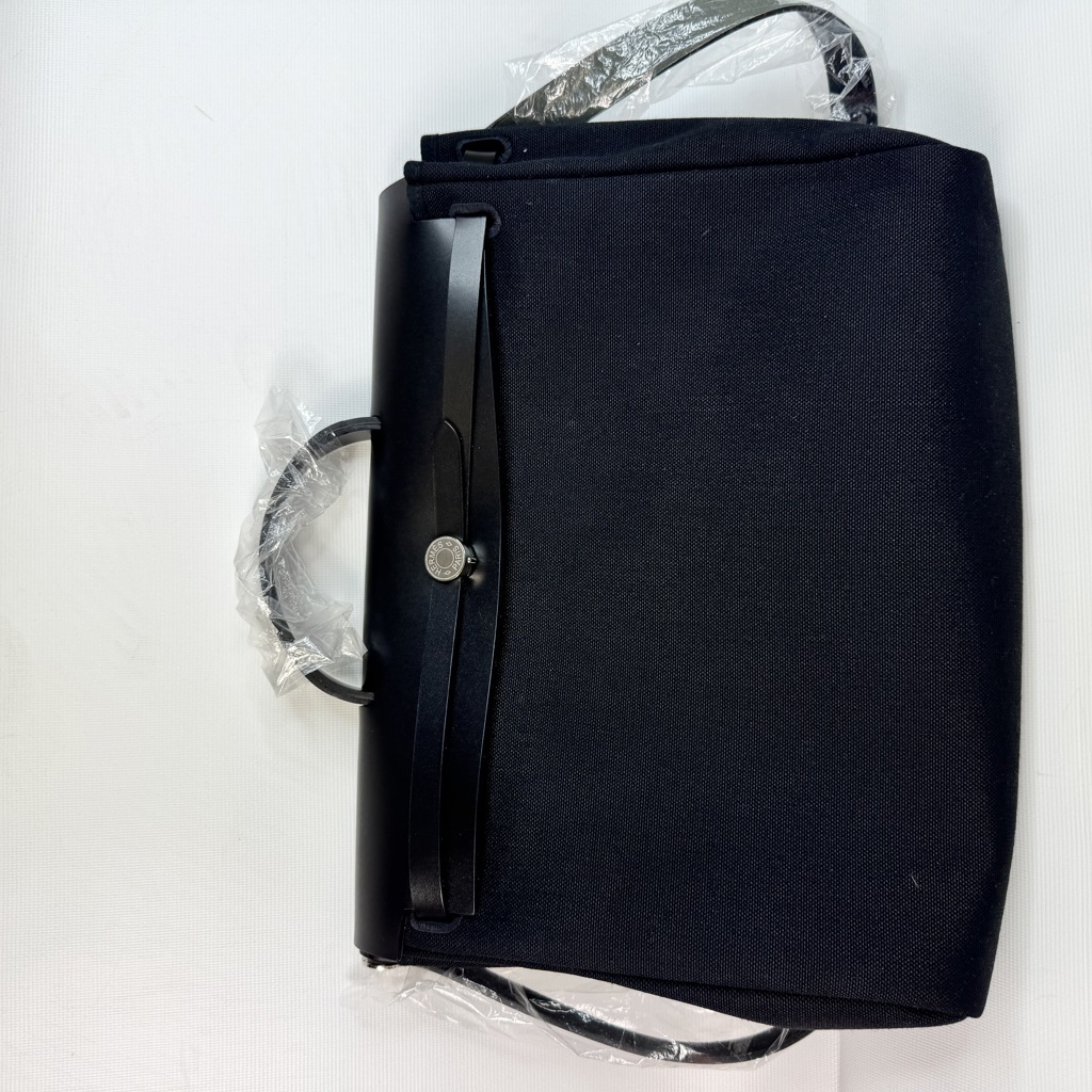 Сумка Herbag Zip 31 из канвы Militaire и кожи Hunter фурнитура серебро