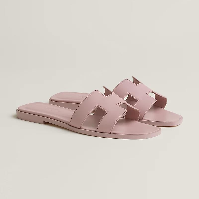 Шлепанцы Oran из телячьей кожи в цвете Rose Cancan HERMES