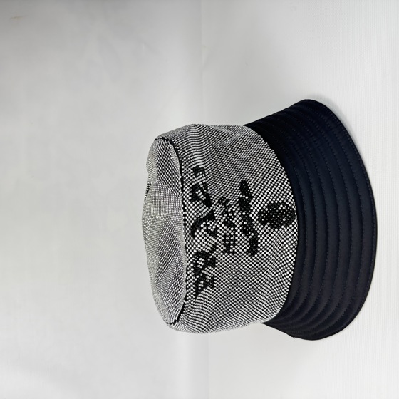 Шляпа Re‑Nylon Crystal‑Embellished Bucket Hat