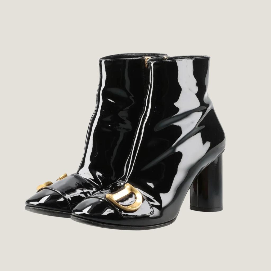 Ботильоны C est Dior Black из лакированной кожи CHRISTIAN DIOR