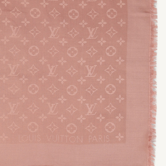 Розовая шаль Monogram Classic