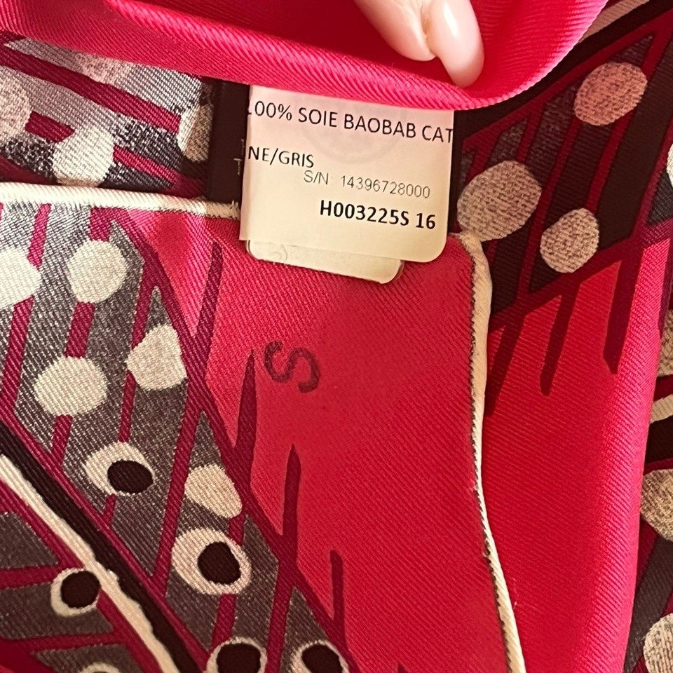 Шелковый платок «Baobab Cat»