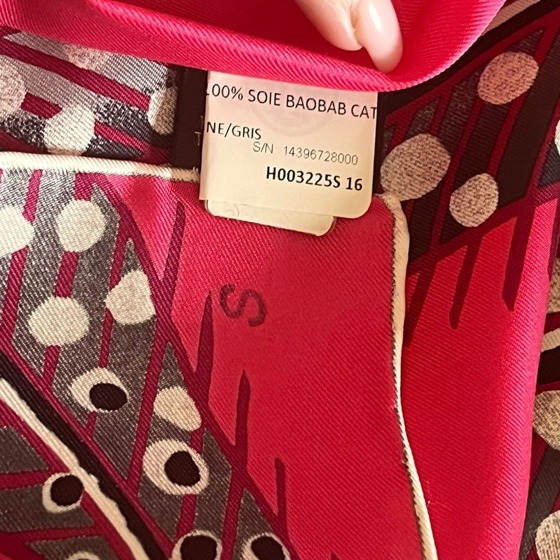 Шелковый платок «Baobab Cat»