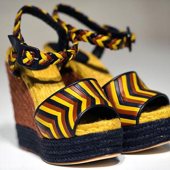 Плетеные босоножки-эспадрильи на танкетке HERMES