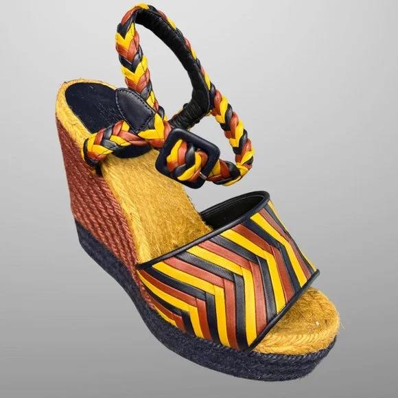 Плетеные босоножки-эспадрильи на танкетке